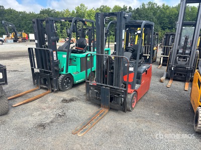 2021 Linde E20 4000 lb Electric Forklift