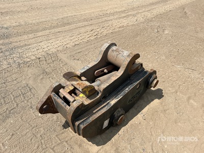 Esco Excavator Coupler