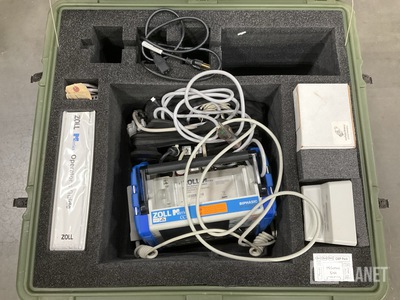 Zoll M Series CCT 8000-0851-30 Defibrillator Monitor-Recorder w/Case