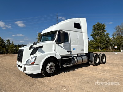 2018 Volvo VN670 6x4 Cabeza Tractora Cabina Dormitorio