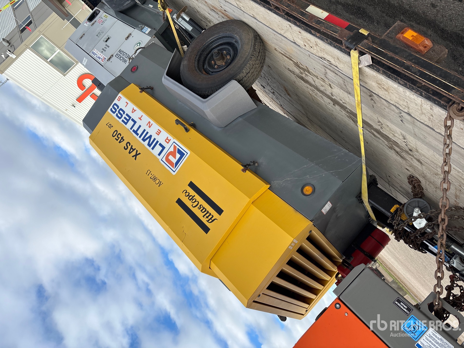 2013 Atlas Copco 450 cfm Mobile Air Compressor
