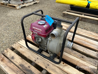 2015 Honda WB20XT3C Trash Pump