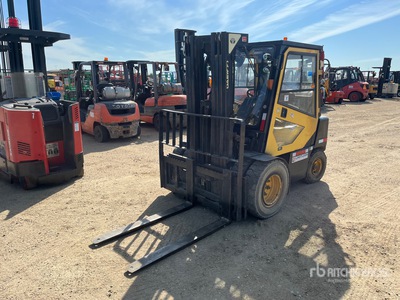 Daewoo G30S-3 5050 lb Pneumatic Tire Carretilla Elevadora