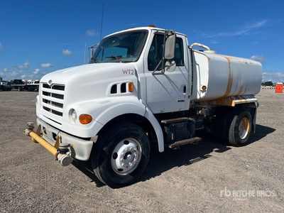 1999 Sterling L7501 4x2 Water Truck