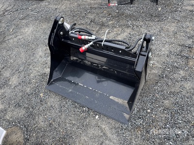 2025 GIYI GY-XKH39F 39 in Mini Skid Steer Bucket (Unused)