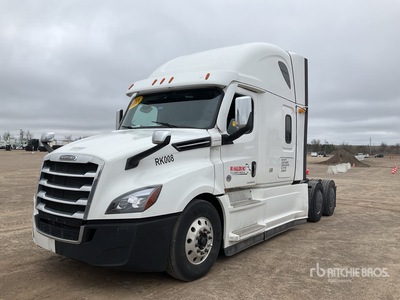 2021 Freightliner Cascadia 126 6x4 T/A Sleeper Truck Tractor