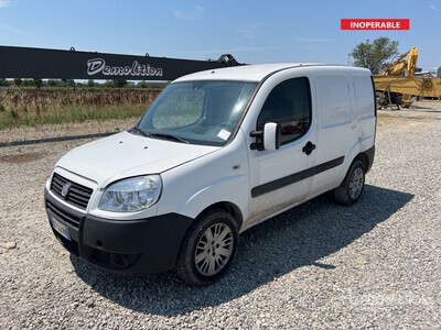2008 Fiat Doblo Van Truck (Inoperable)