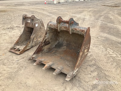Quantity of (2) Digging Excavator Bucket
