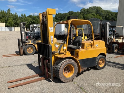 2002 Hyster H80C 6700 lb Pneumatic Tire Forklift
