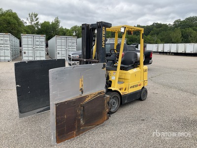 1998 Hyster S40XM 2000 lb Cushion Tire Forklift