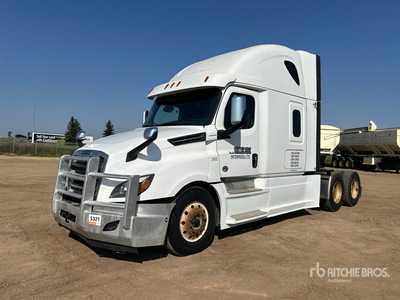 2020 Freightliner Cascadia 126 6x4 T/A Sleeper Truck Tractor