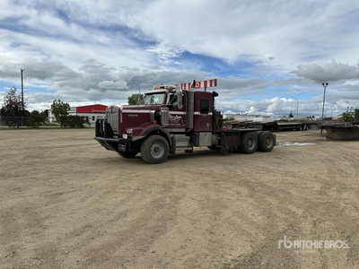 2010 Kenworth C500 6x4 Sleeper Winch Truck
