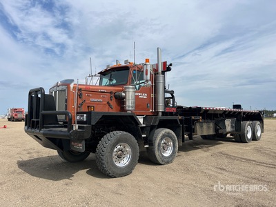2005 Kenworth C500B 6x4 Bed Truck