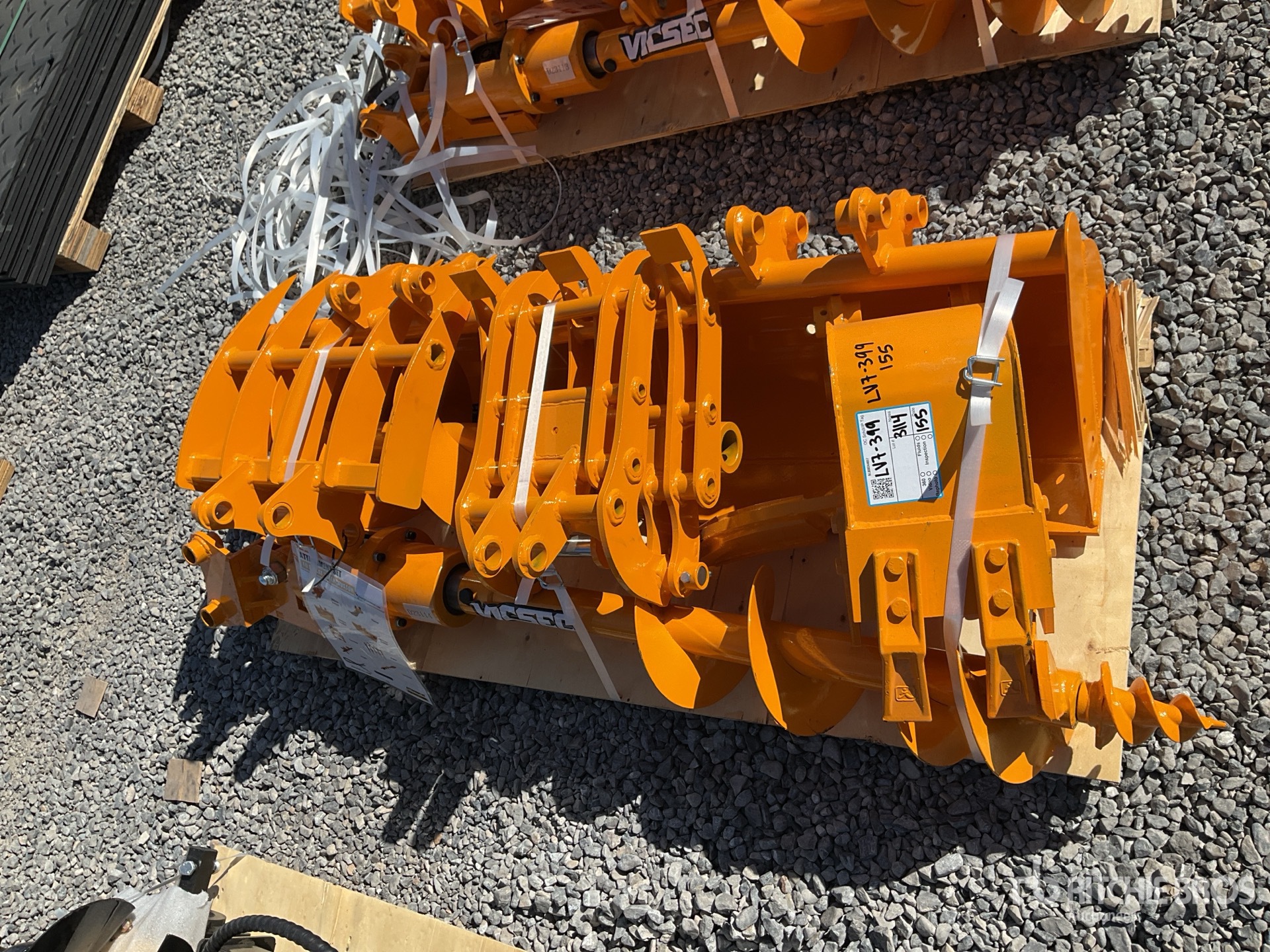 Quantity of (8) 2025 GIYI Cat 301 VCA-8 Excavator Attachments (Unused)