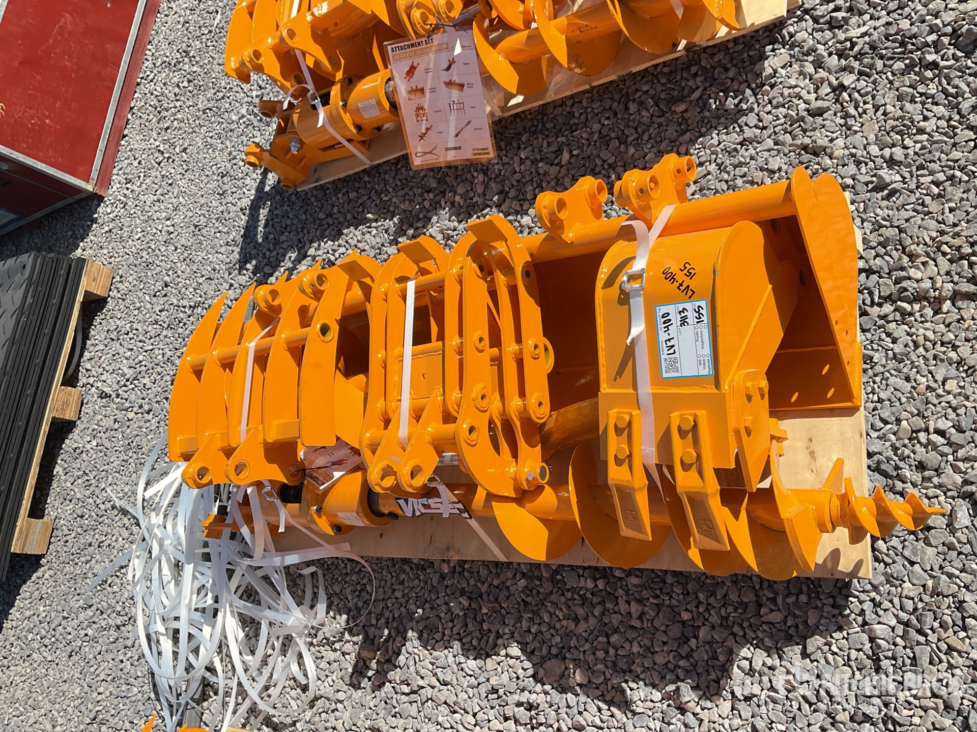 Quantity of (8) 2025 GIYI Cat 301 VCA-8 Excavator Attachments (Unused)