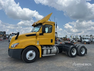 2020 Freightliner Cascadia 126 6x4 3-Achs Sattelzugmaschine