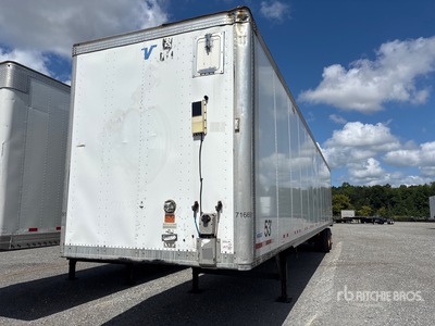 2013 Vanguard VXP 53 ft x 102 in T/A Van Trailer
