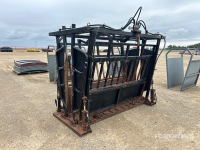8 ft Cattle Working System
