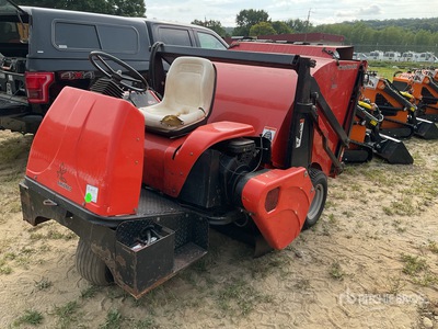 2002 Smithco 48-000-BF Parking Lot Balayeuse Motorisée