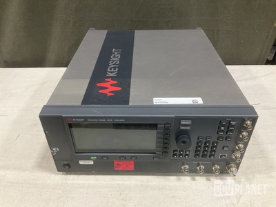 Keysight E8257N Sweep Generator