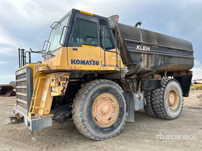 2007 Komatsu HD325-7 5000 gal Off-Highway Rigid Water Truck