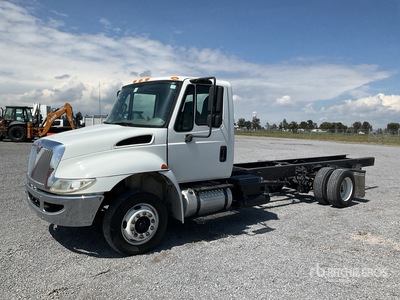 2016 International DuraStar 4300 4x2 Camion Chasis Cabina / Cab & Chassis
