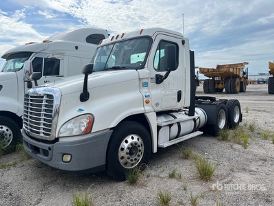 2015 Freightliner Cascadia 113 6x4 Tracteur routier (Inoperable)