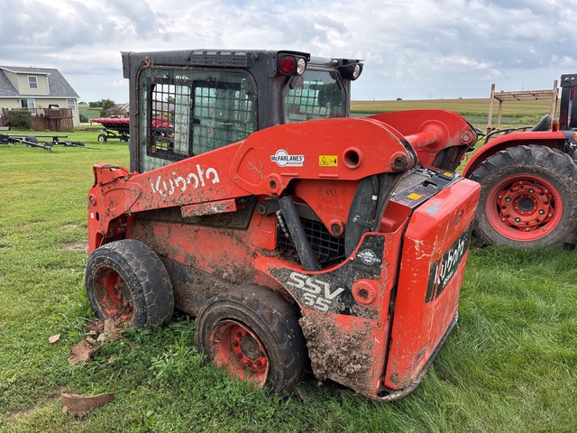 MINI CARGADOR SOBRE RUEDAS 2021 KUBOTA SSV65HC