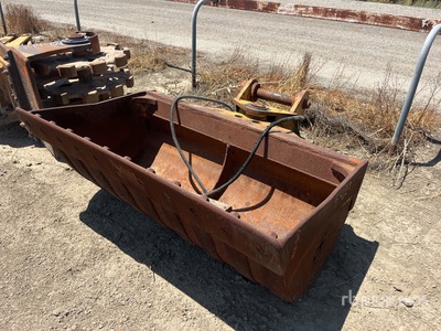64 in Tilting Cazo para excavadora - Fits Cat 320
