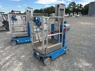 2017 Genie GR20 Vertical Mast Lift