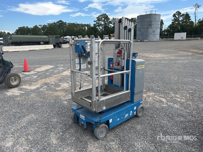 2018 Genie GR20 Vertical Mast Lift