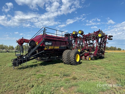 2014 Seed Hawk 8412 84 ft Air Drill