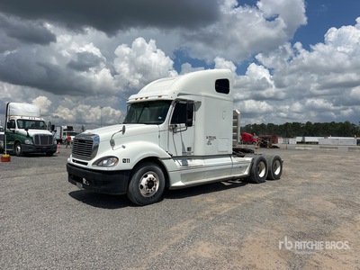 2001 Freightliner Columbia 120 6x4 Sleeper Truck Tractor