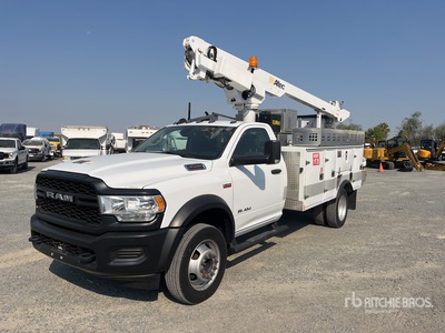 Altec on 2020 Ram 4500 4x2 Arbeitsbühne-Lkw