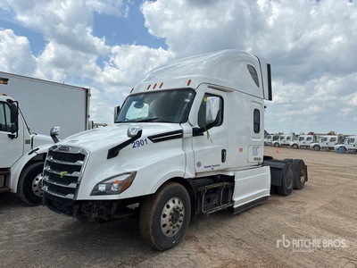 2020 Freightliner Cascadia 126 6x4 T/A Sleeper Truck Tractor (Inoperable)