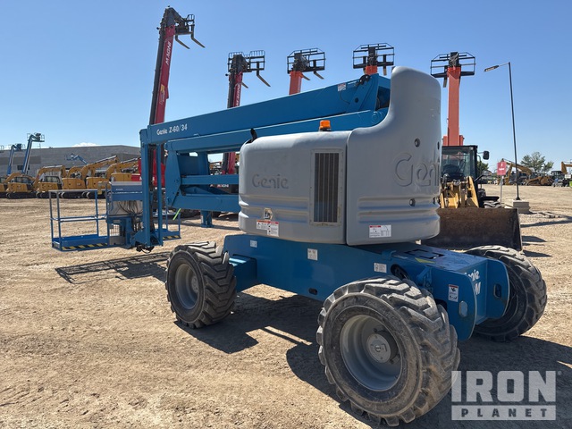 ELEVADOR ARTICULADO 2010 GENIE 4WD Z6034