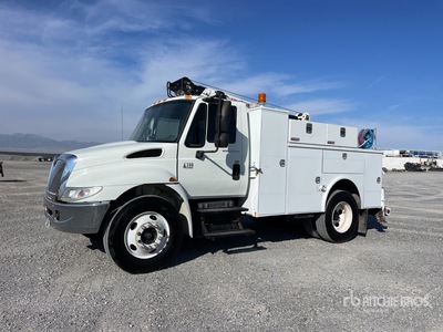 2008 International 4300 4x2 Service Truck