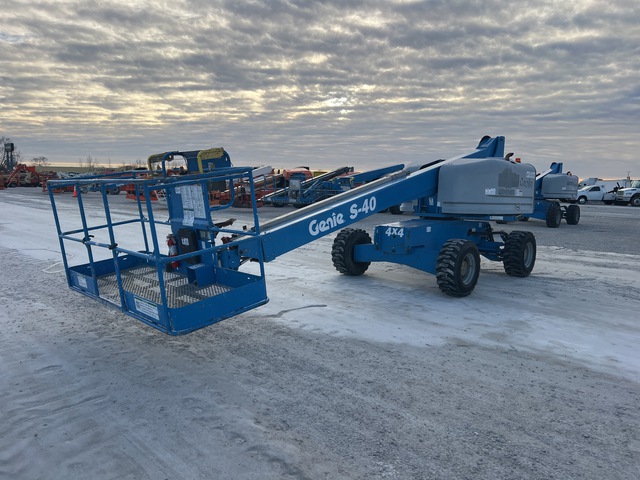 Boom Lifts & Man Lifts For Sale | IronPlanet