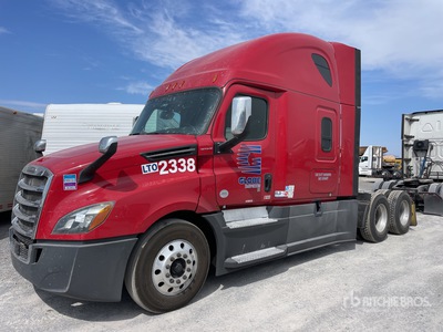 2019 Freightliner Cascadia 126 6x4 T/A Slaapcabine Trekker