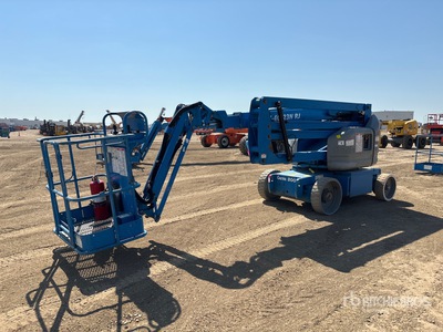 2014 Genie Z40-32 2WD Electric Nacelle articulée