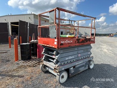 2015 Skyjack SJ4632 Electric Scissor Lift