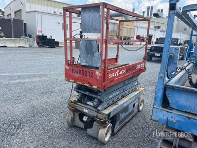 2015 Skyjack SJII3219 Electric Scissor Lift