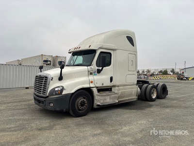 2016 Freightliner Cascadia 125 6x4 Cabina con cuccetta per trattore stradale