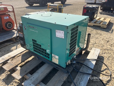 Onan 5HDKBC-2861F 5 kW Skid-Mounted Commercial QD Generador
