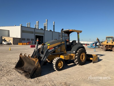 2018 John Deere 210L 4x4 Landscape Loader