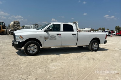 2018 Ram 3500 4x2 Crew Cab Pickup