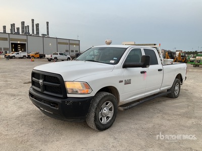2018 Ram 3500 4x2 Crew Cab Pickup