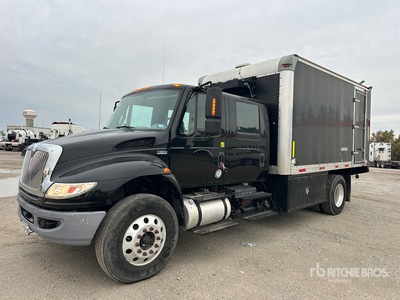 2015 International Durastar 4400 4x2 Crew Cab Lube Truck