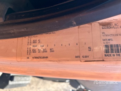 2012 International SF637 4500 gal 8x4 Extended Cab Camión Cisterna de Combustible