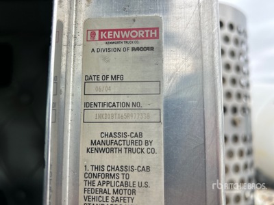 Manitex 4077S 40 ton Straight Boom on 2005 Kenworth T800B 10x6 Twin-Steer Sleeper Boom Truck